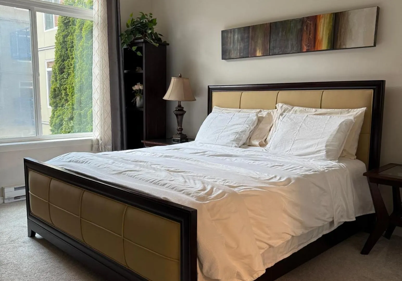 Cozy Home Nearby Most Attractions Seattle Center 0*,  United States